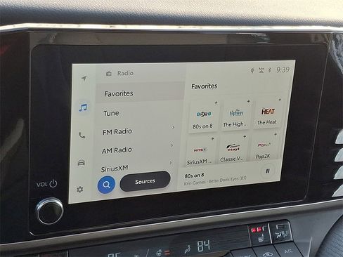 Used 2025 Toyota Camry SE image 18