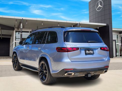 New 2026 Mercedes-Benz GLS 580 4MATIC image 4