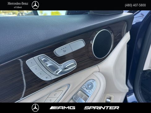 Used 2018 Mercedes-Benz C 300 4MATIC Sedan image 12