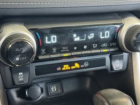 Certified 2024 Toyota RAV4 XLE FWD image 25
