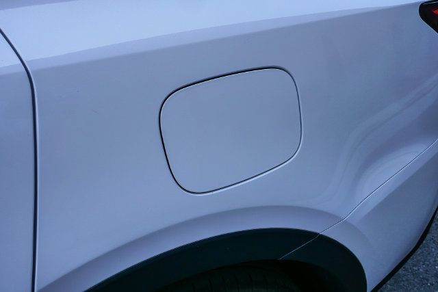Used 2024 Kia Sorento LX FWD image 12