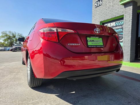 Used 2017 Toyota Corolla LE FWD image 9