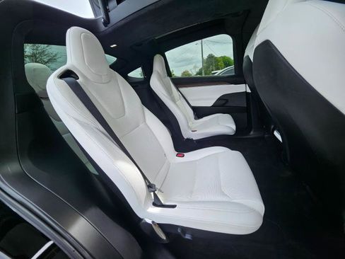 Used 2023 Tesla Model X image 69