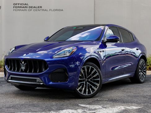 Used 2023 Maserati Grecale Modena AWD/4WD image 1