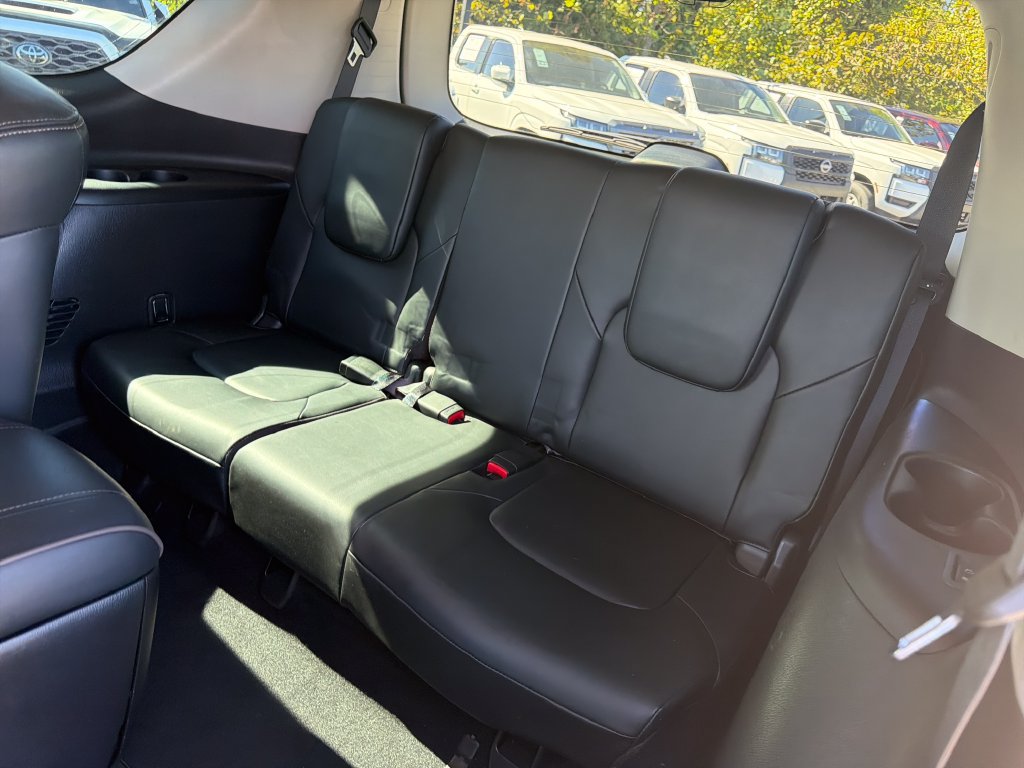 Used 2023 Nissan Armada Platinum w/ Captain's Chairs Package RWD image 38