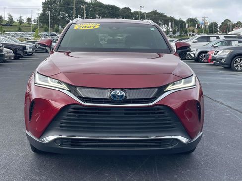 Used 2021 Toyota Venza XLE w/ Softex Package AWD/4WD image 2