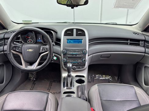 Used 2015 Chevrolet Malibu LS FWD image 11
