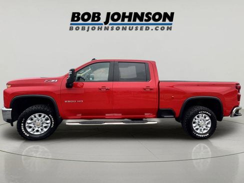 Used 2023 Chevrolet Silverado 2500 LT w/ Convenience Package image 4