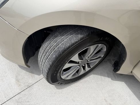 Used 2013 Honda Accord LX image 19