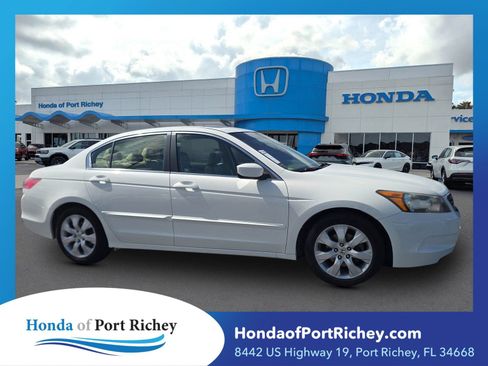 Used 2010 Honda Accord EX-L image 1