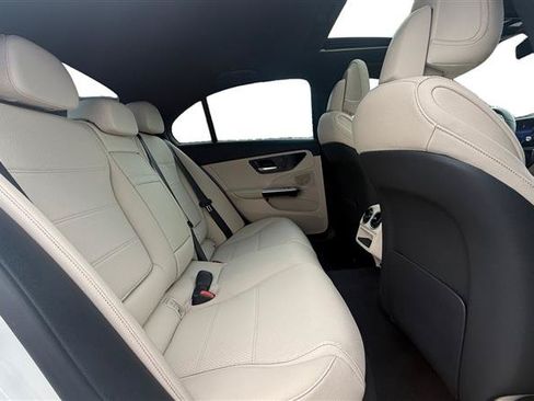 Used 2024 Mercedes-Benz C 300 Sedan image 18