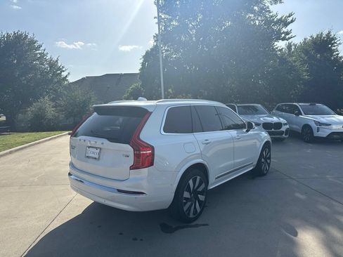 Used 2025 Volvo XC90 T8 Plus AWD/4WD image 5