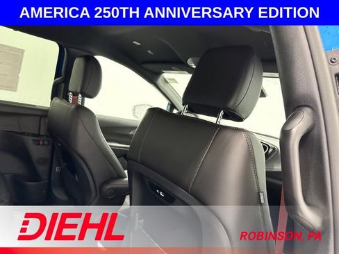 New 2027 Chrysler Pacifica Select FWD image 14