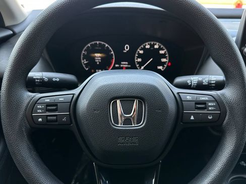 Certified 2026 Honda HR-V LX image 25