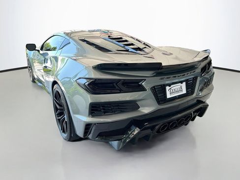 Used 2024 Chevrolet Corvette Z06 RWD image 7