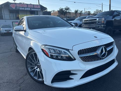 Used 2019 Mercedes-Benz C 300 Sedan image 2