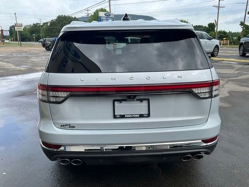 Used 2025 Lincoln Aviator 2WD w/ Equipment Group 101A image 10