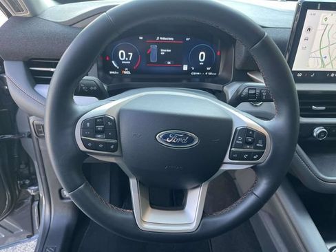 Certified 2026 Ford Explorer Active AWD/4WD image 23