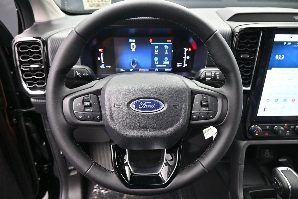 New 2026 Ford Ranger XLT w/ Black Appearance Package AWD/4WD image 10