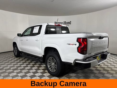 Used 2024 Chevrolet Colorado LT w/ LT Convenience Package AWD/4WD image 7