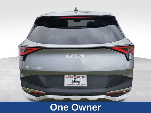 Used 2024 Kia Sportage LX image 5