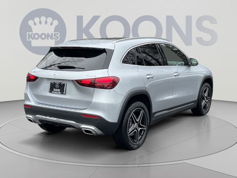 Used 2026 Mercedes-Benz GLA 250 4MATIC image 5