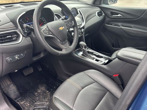 Used 2024 Chevrolet Equinox Premier image 12