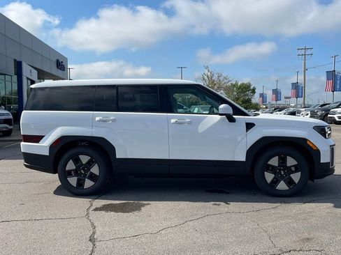 New 2026 Hyundai Santa Fe SE AWD/4WD image 8