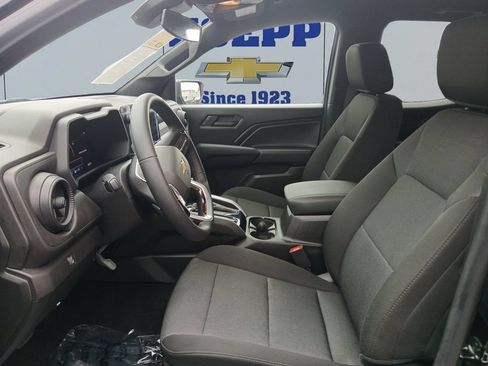 Used 2026 Chevrolet Colorado W/T w/ WT Custom Package RWD image 10