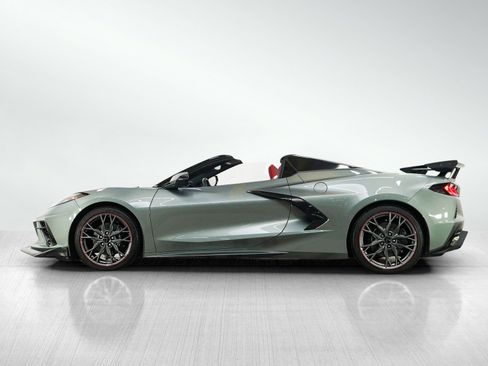 Used 2023 Chevrolet Corvette Stingray Convertible w/ 1LT RWD image 2