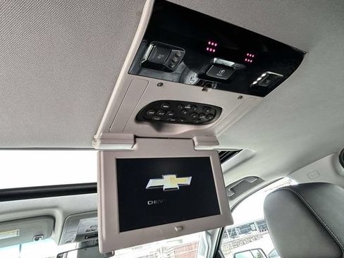 Used 2019 Chevrolet Tahoe Premier AWD/4WD image 10