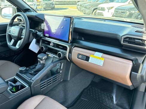 New 2026 Toyota 4Runner Limited image 18