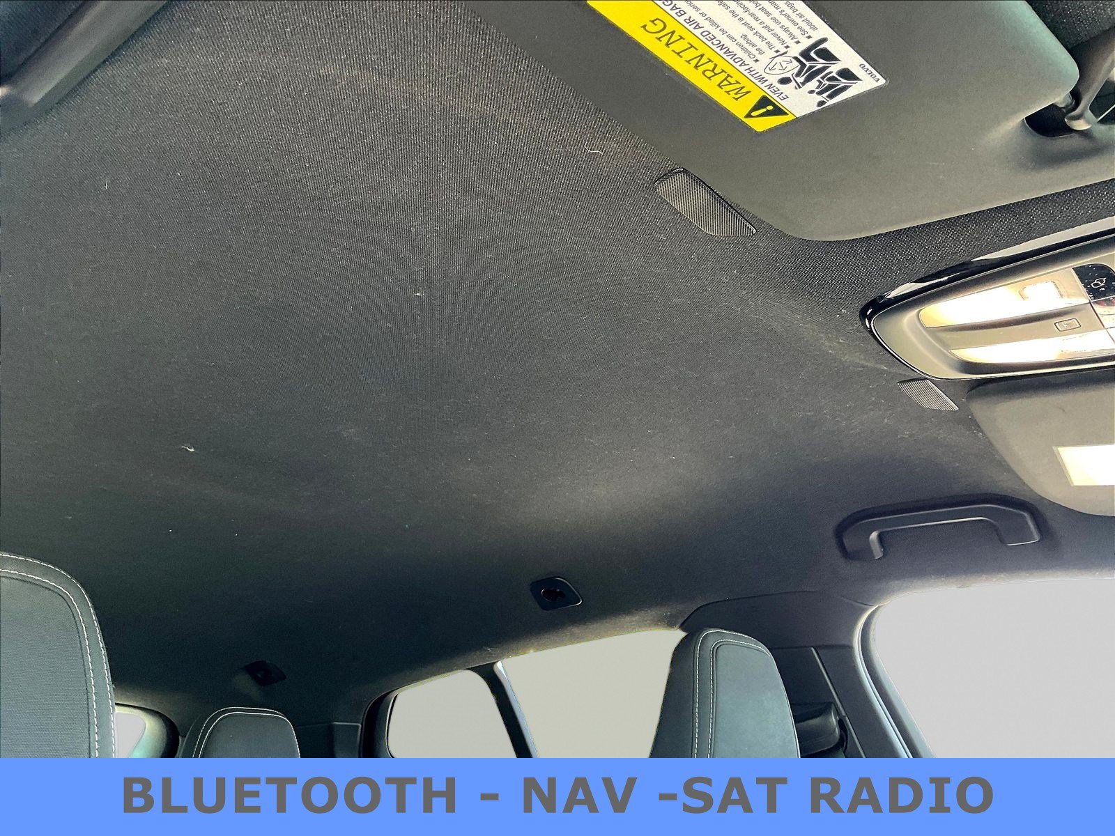 Used 2023 Volvo XC40 B5 Core AWD/4WD image 28