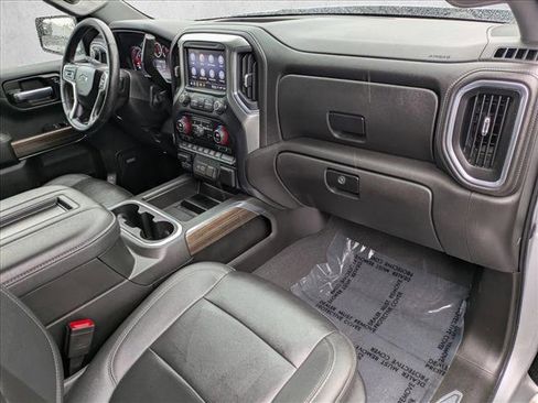 Used 2021 Chevrolet Silverado 1500 LT Trail Boss w/ Convenience Package II AWD/4WD image 19