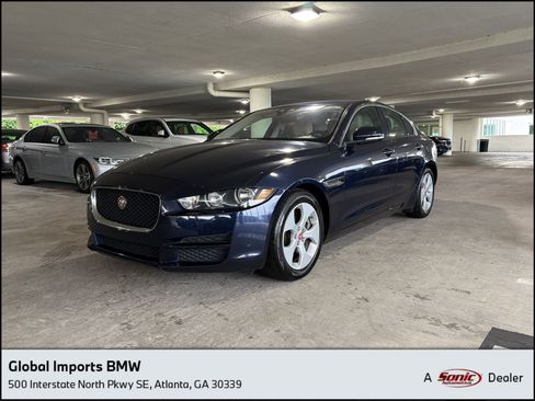Used 2018 Jaguar XE RWD image 1