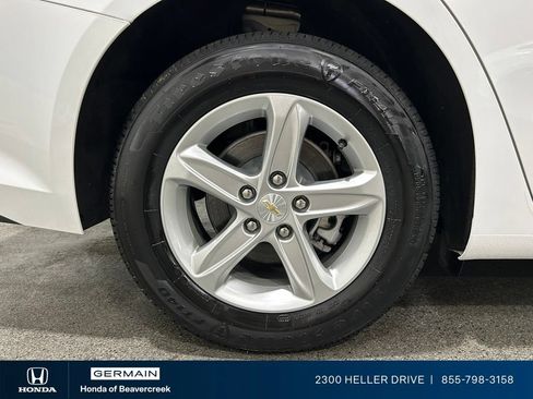 Used 2024 Chevrolet Malibu LS FWD image 10