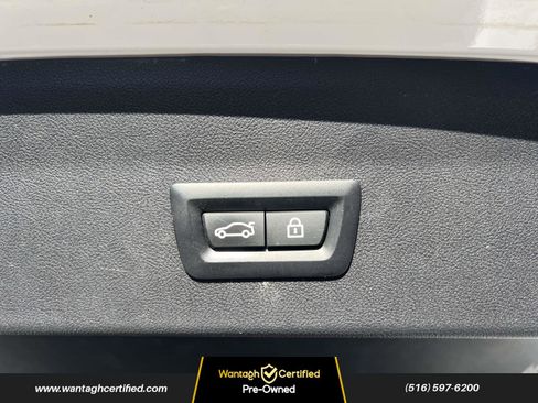 Used 2022 BMW X4 xDrive30i w/ Premium Package Essential image 8