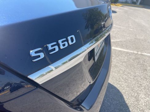 Used 2019 Mercedes-Benz S 560 4MATIC Sedan image 5