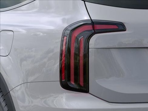 New 2025 Kia Telluride SX Prestige X-Line AWD/4WD image 11