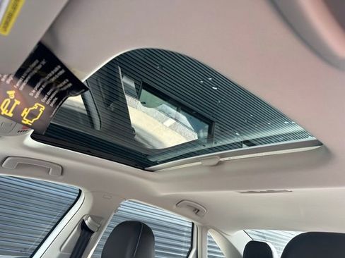 New 2025 Volkswagen Jetta SE image 16