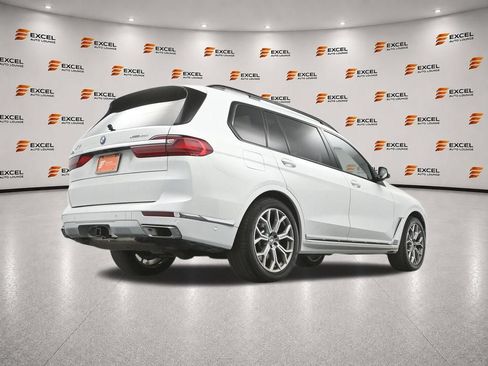 Used 2021 BMW X7 xDrive40i w/ Executive Package AWD/4WD image 52
