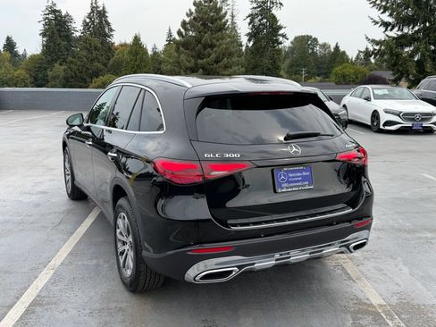 Used 2026 Mercedes-Benz GLC 300 4MATIC image 6