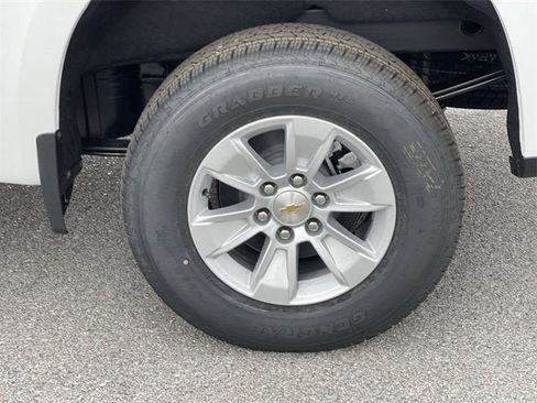 New 2025 Chevrolet Silverado 1500 LT w/ Convenience Package II image 34