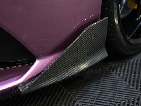 Used 2024 Lamborghini Huracan EVO image 13