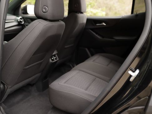 Used 2025 Chevrolet Equinox LT FWD image 26