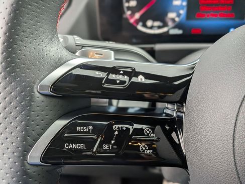 Certified 2025 Mercedes-Benz GLA 250 4MATIC image 16