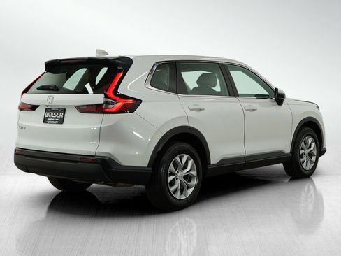 Used 2023 Honda CR-V LX image 6