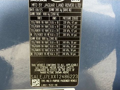 Used 2026 Land Rover Defender 110 S AWD/4WD image 34