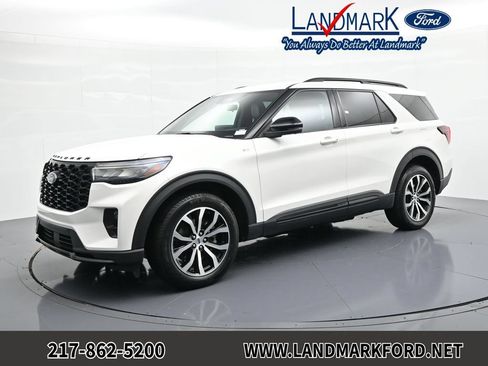 Used 2025 Ford Explorer ST-Line AWD/4WD image 1