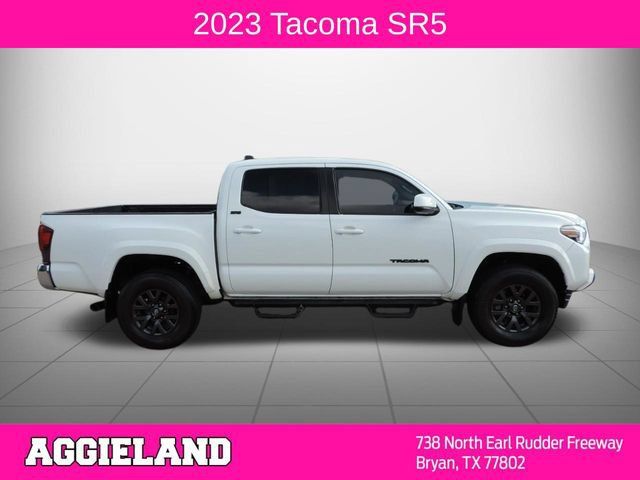 Used 2023 Toyota Tacoma SR5 RWD image 2